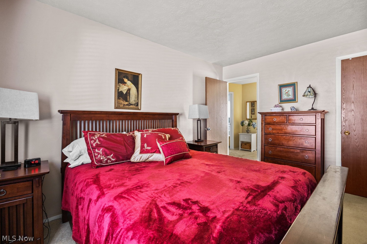 230 Deepwood Drive Wadsworth OH 44281