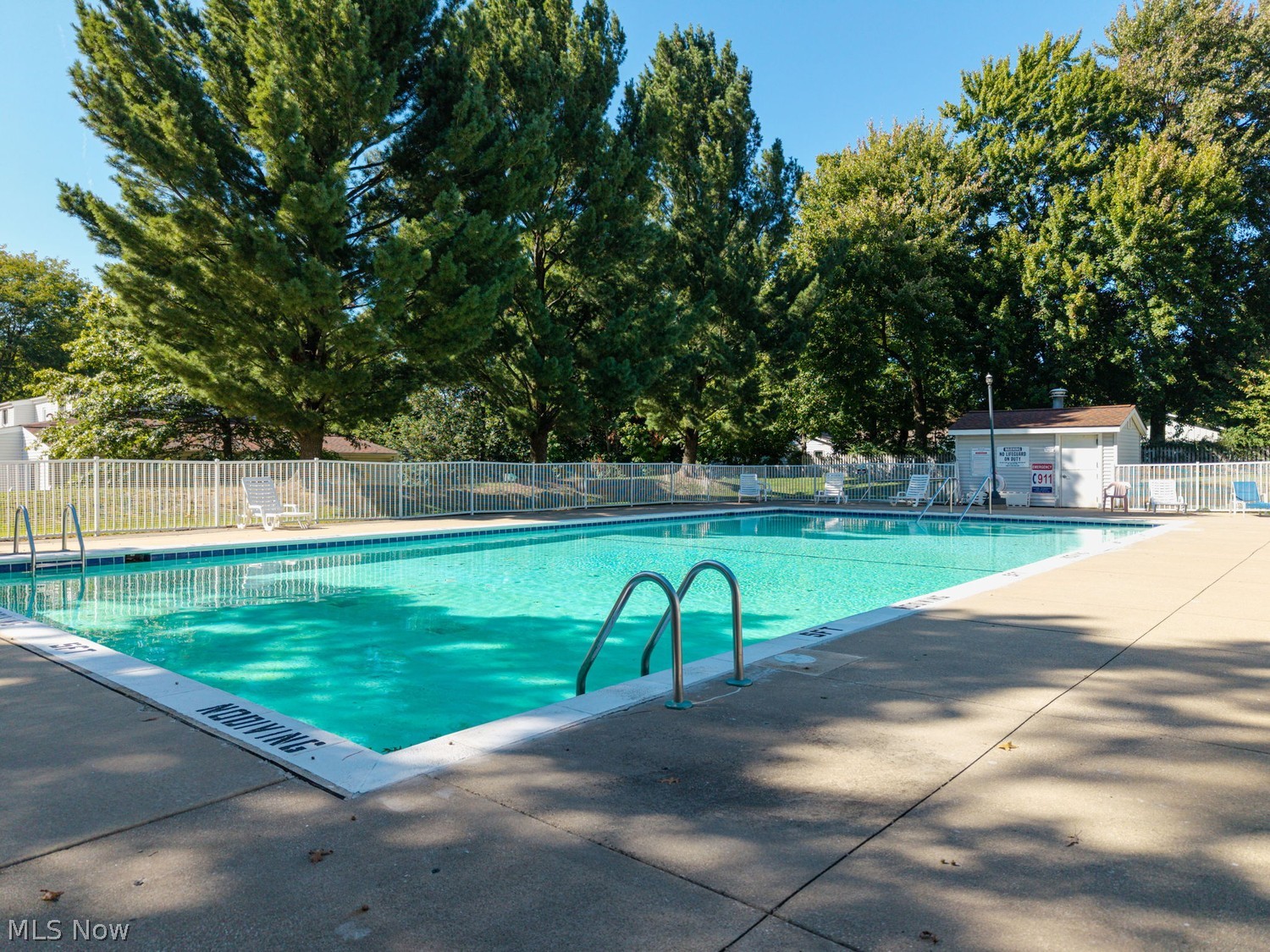 230 Deepwood Drive Wadsworth OH 44281