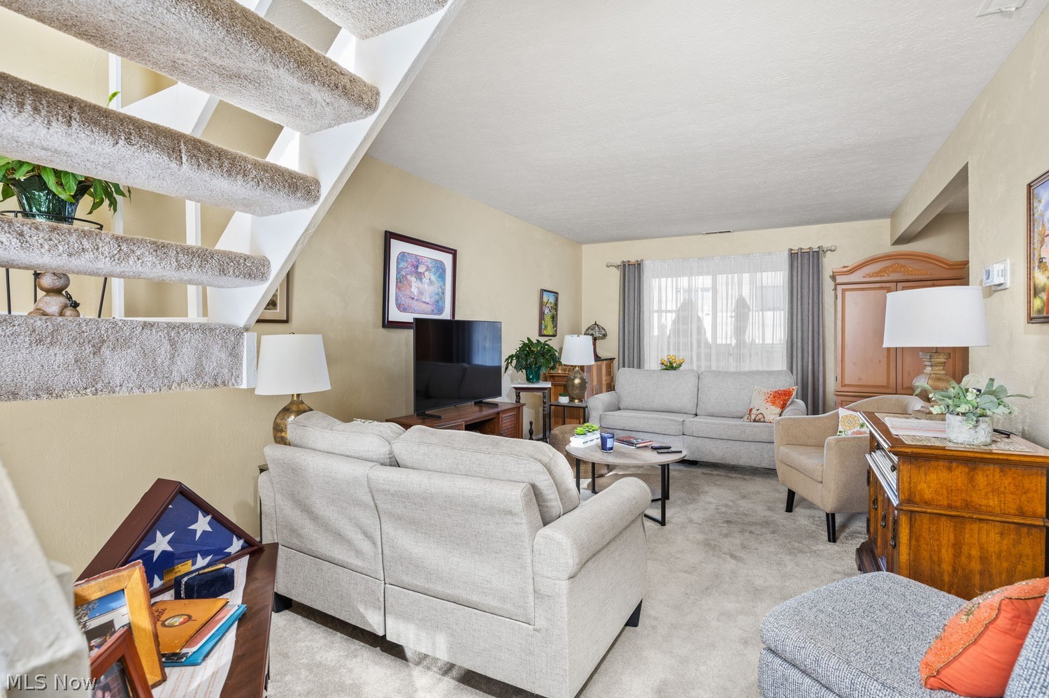 230 Deepwood Drive Wadsworth OH 44281