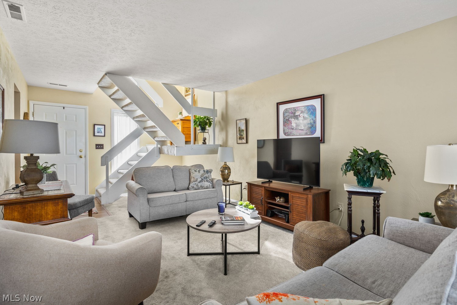 230 Deepwood Drive Wadsworth OH 44281