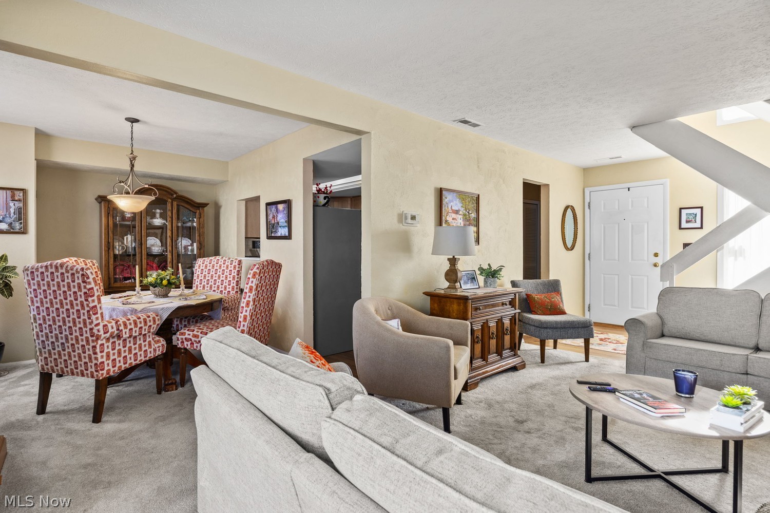 230 Deepwood Drive Wadsworth OH 44281