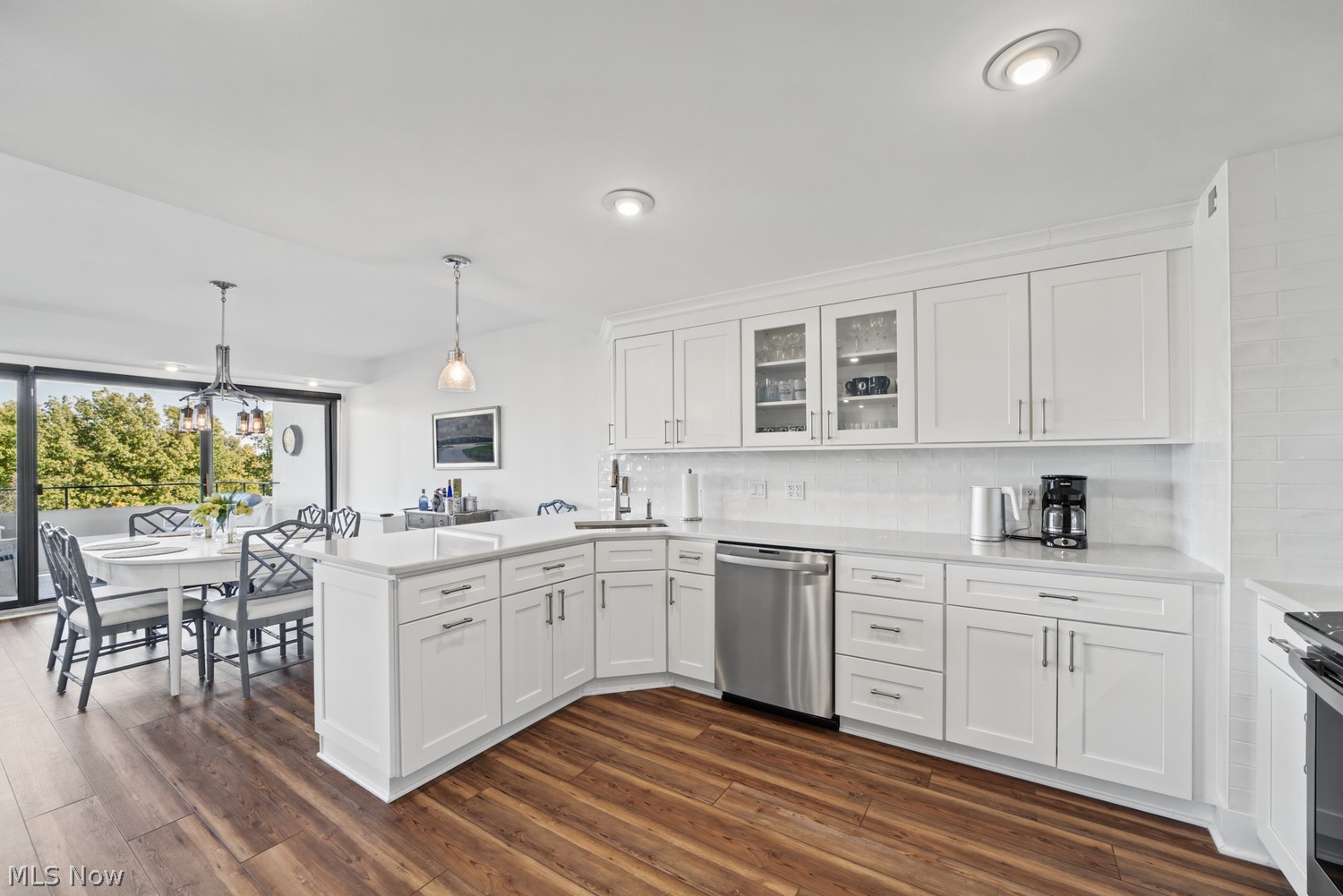 1 Bratenahl Place Bratenahl OH 44108