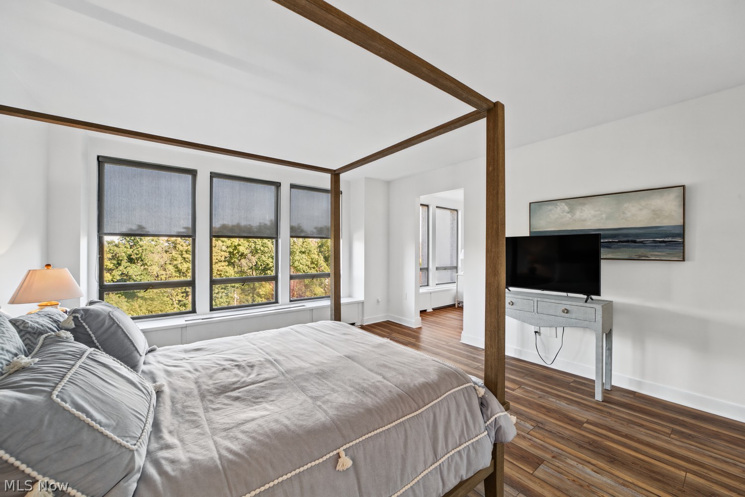 1 Bratenahl Place Bratenahl OH 44108
