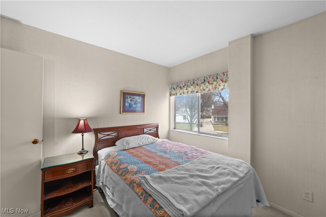 2159 Wooster Road Rocky River OH 44116