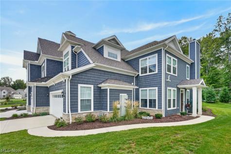 516 Port Side Drive Avon Lake OH 44012