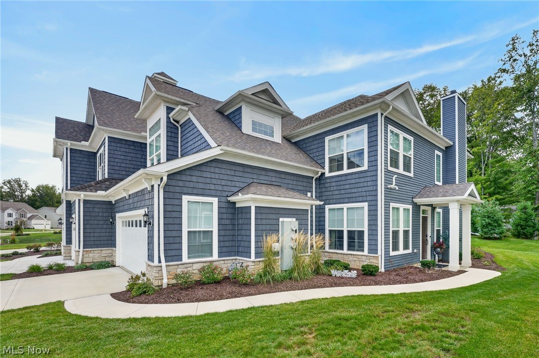 516 Port Side Drive Avon Lake OH 44012