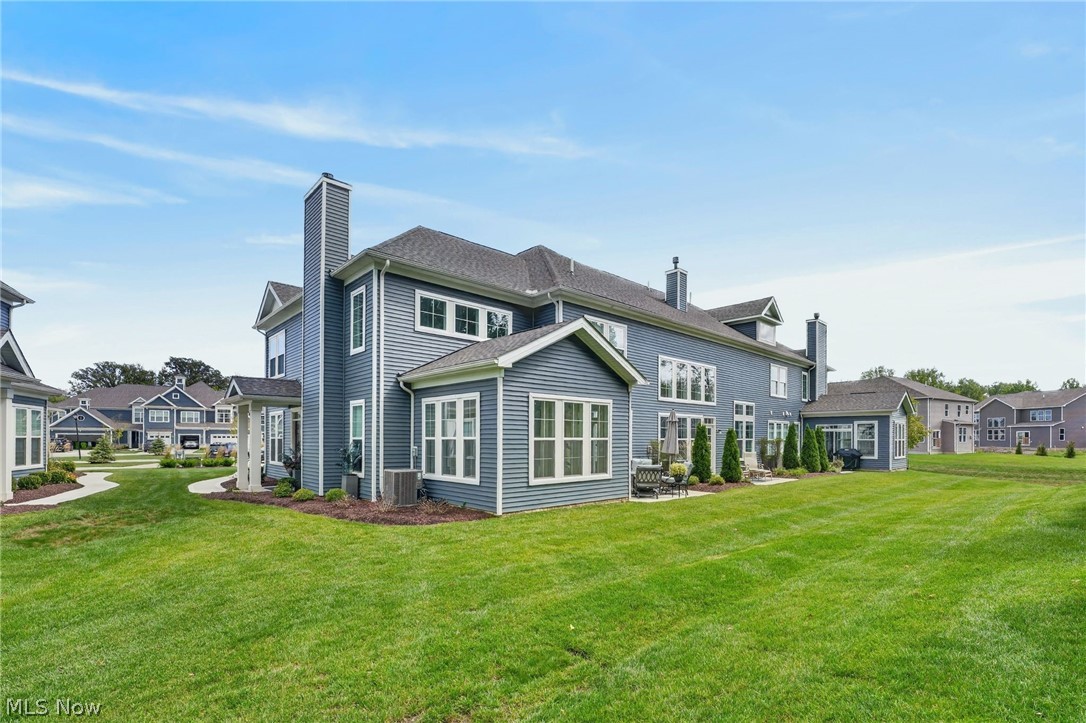 516 Port Side Drive Avon Lake OH 44012