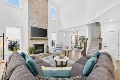 516 Port Side Drive Avon Lake OH 44012
