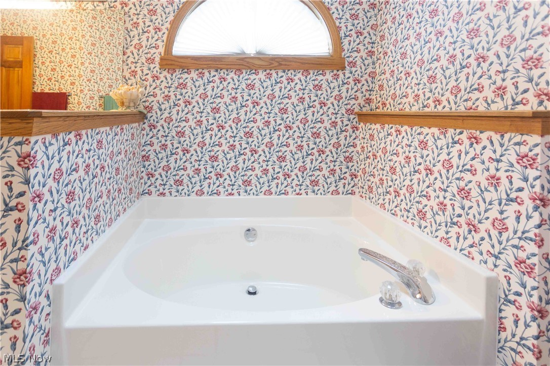658 Ridgecliff Street Tallmadge OH 44278