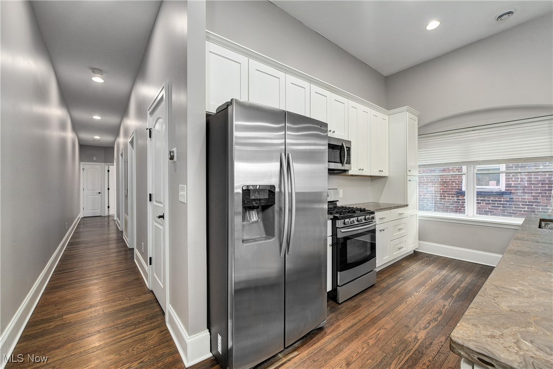 12966 Clifton Boulevard Lakewood OH 44107