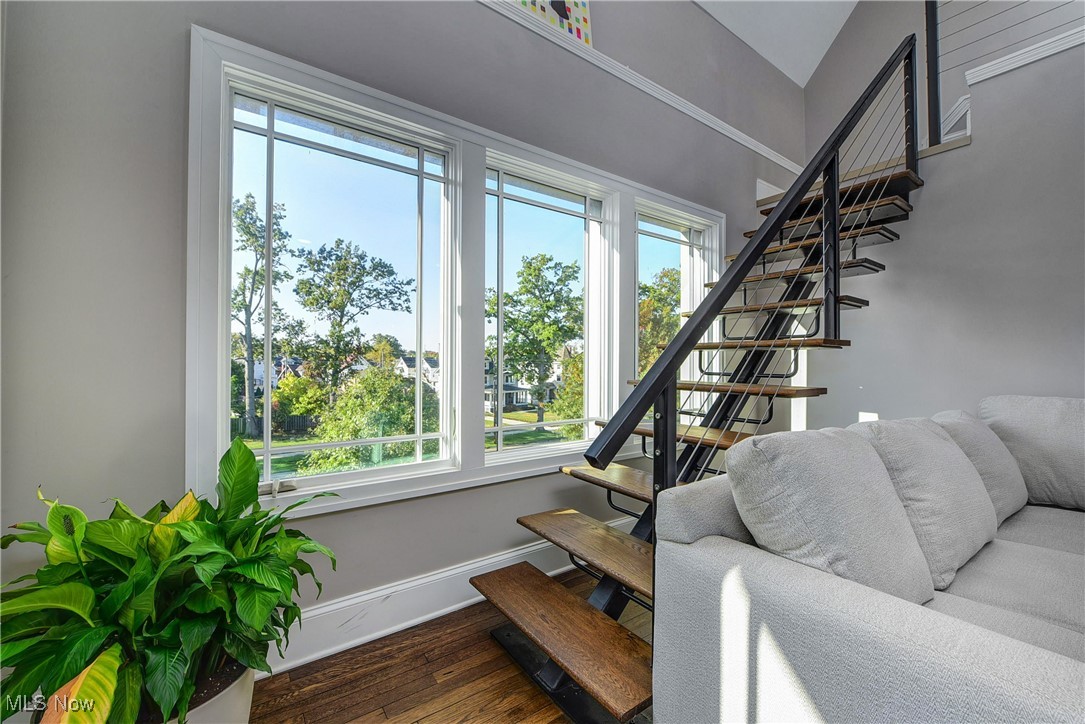 12966 Clifton Boulevard Lakewood OH 44107