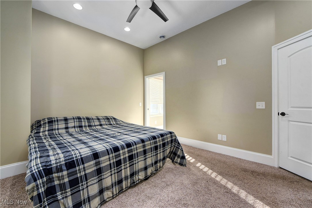 12966 Clifton Boulevard Lakewood OH 44107