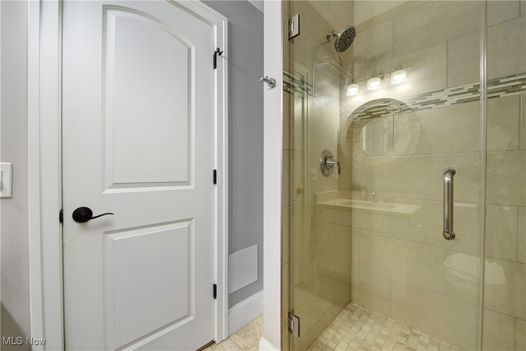 12966 Clifton Boulevard Lakewood OH 44107