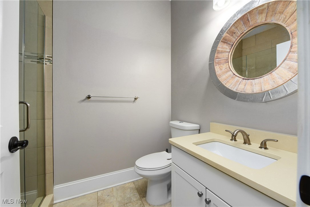 12966 Clifton Boulevard Lakewood OH 44107