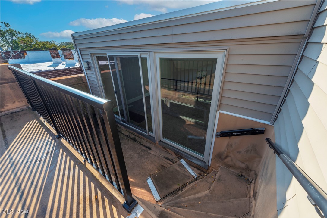 12966 Clifton Boulevard Lakewood OH 44107