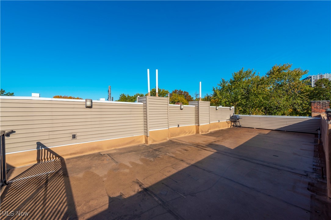 12966 Clifton Boulevard Lakewood OH 44107