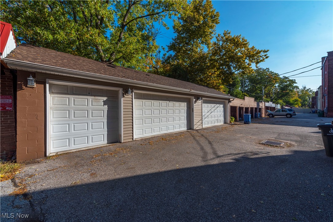 12966 Clifton Boulevard Lakewood OH 44107