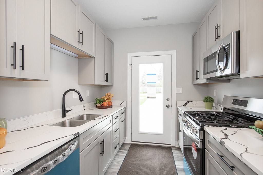 3214 Van Aken Boulevard Shaker Heights OH 44120