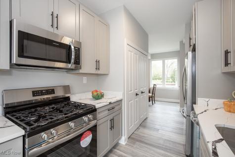 3214 Van Aken Boulevard Shaker Heights OH 44120