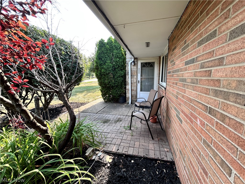 21908 River Oaks Drive Rocky River OH 44116