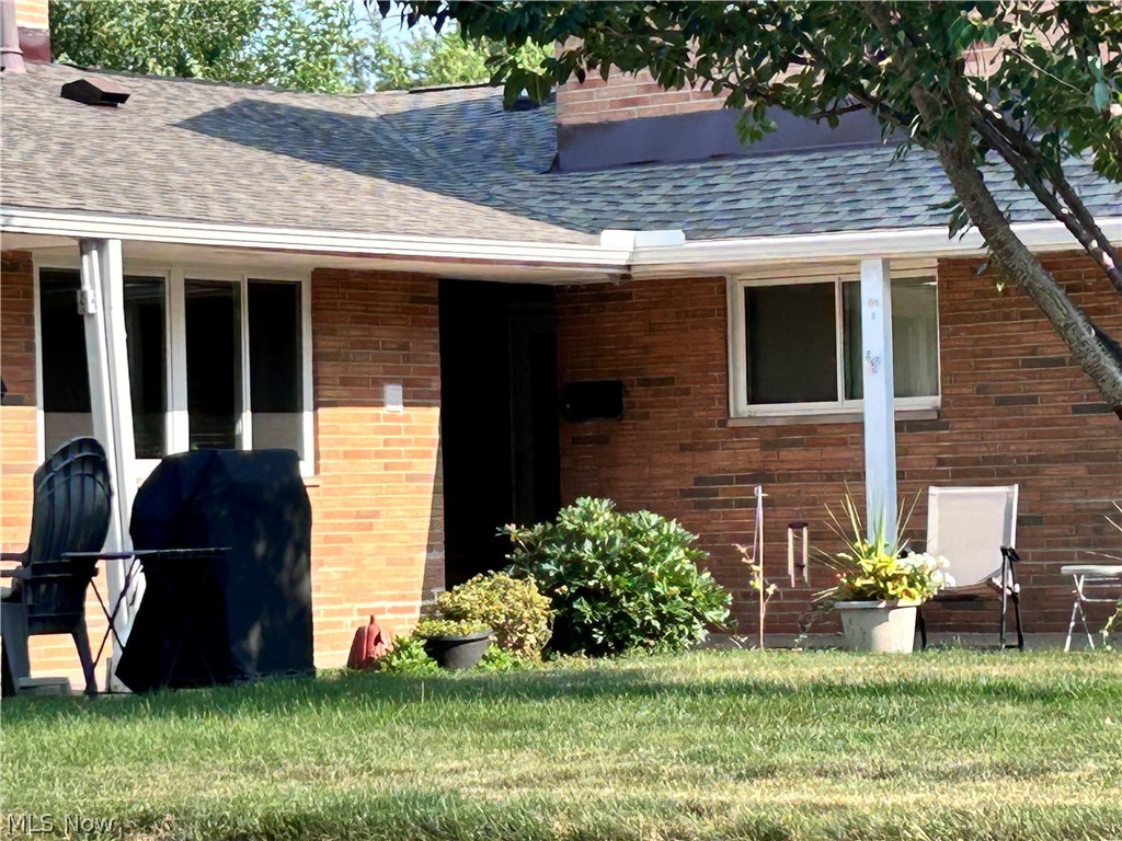 21908 River Oaks Drive Rocky River OH 44116