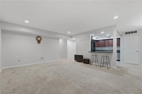 1105 Canyon View Road Northfield OH 44067