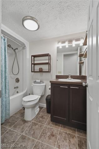 1105 Canyon View Road Northfield OH 44067