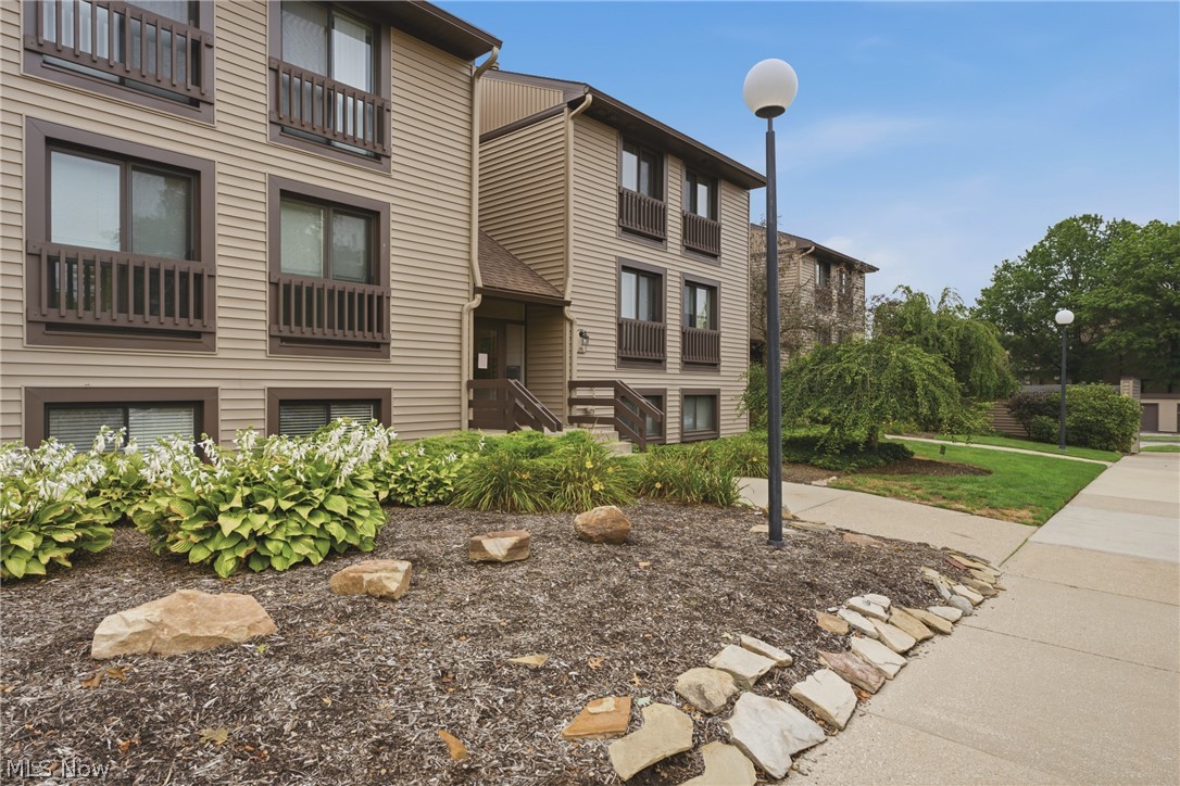 1105 Canyon View Road Northfield OH 44067