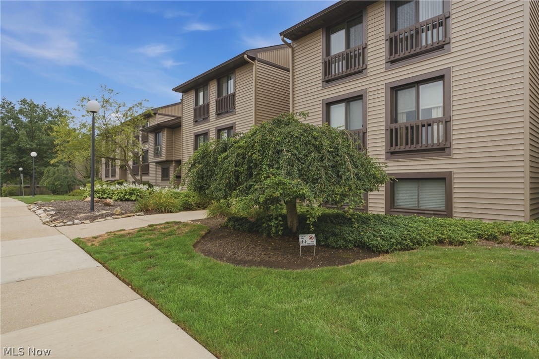 1105 Canyon View Road Northfield OH 44067