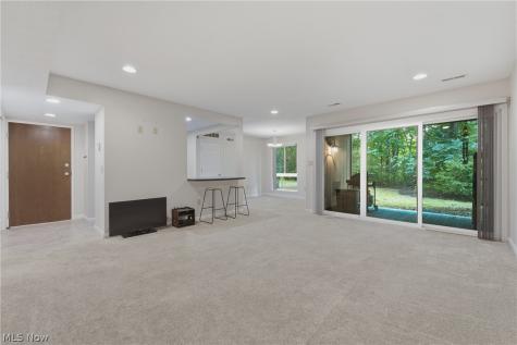 1105 Canyon View Road Northfield OH 44067