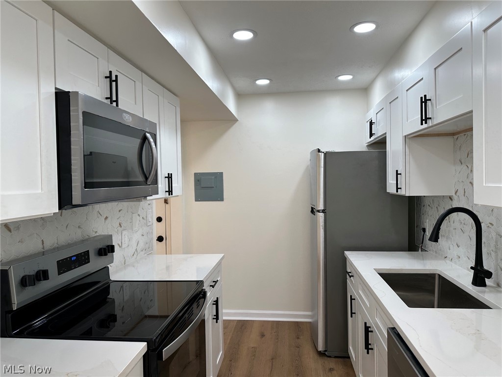 2222 Glouchester Drive Lyndhurst OH 44124