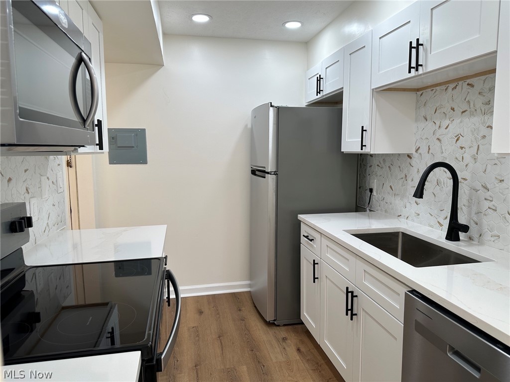 2222 Glouchester Drive Lyndhurst OH 44124