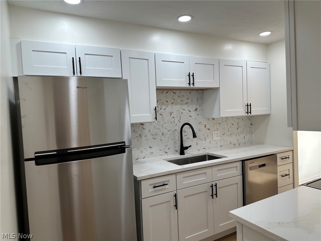 2222 Glouchester Drive Lyndhurst OH 44124