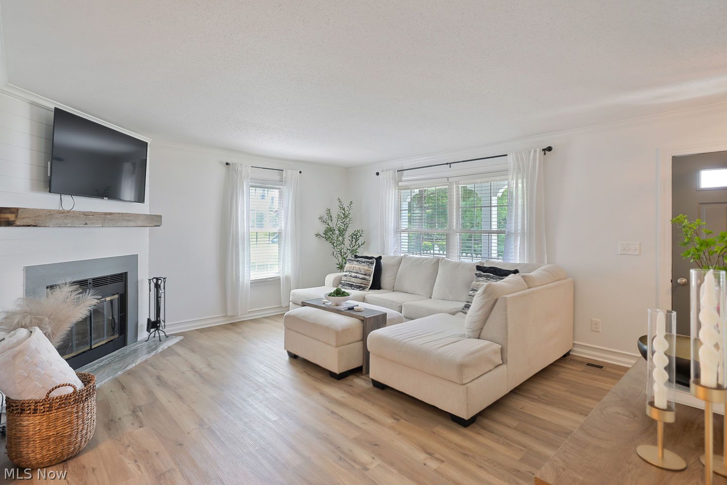 30603 Cambridge Circle Bay Village OH 44140