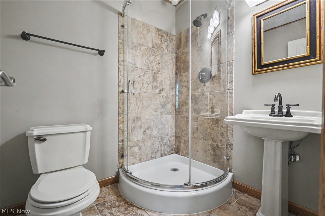 78 Yardley Lane Akron OH 44313