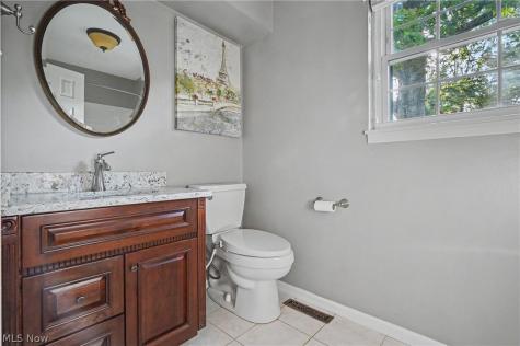 78 Yardley Lane Akron OH 44313