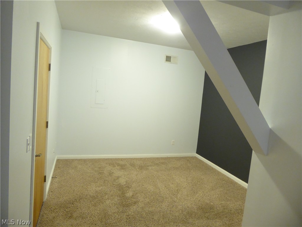 1237 Washington Avenue Cleveland OH 44113