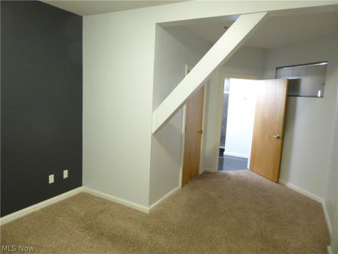 1237 Washington Avenue Cleveland OH 44113