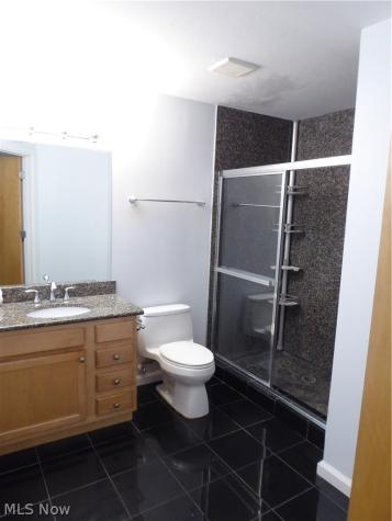 1237 Washington Avenue Cleveland OH 44113