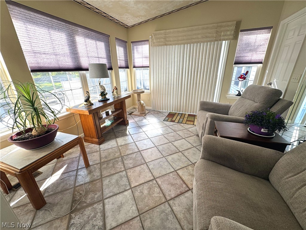 111 Lavender Lane Madison OH 44057
