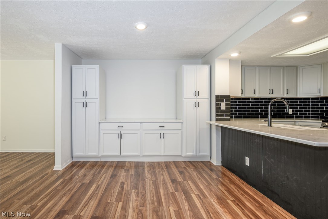 654 Meredith Lane Cuyahoga Falls OH 44223