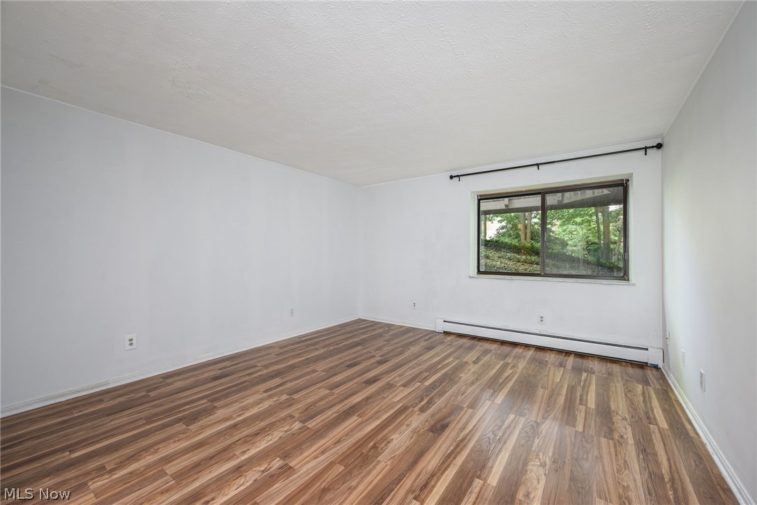 654 Meredith Lane Cuyahoga Falls OH 44223