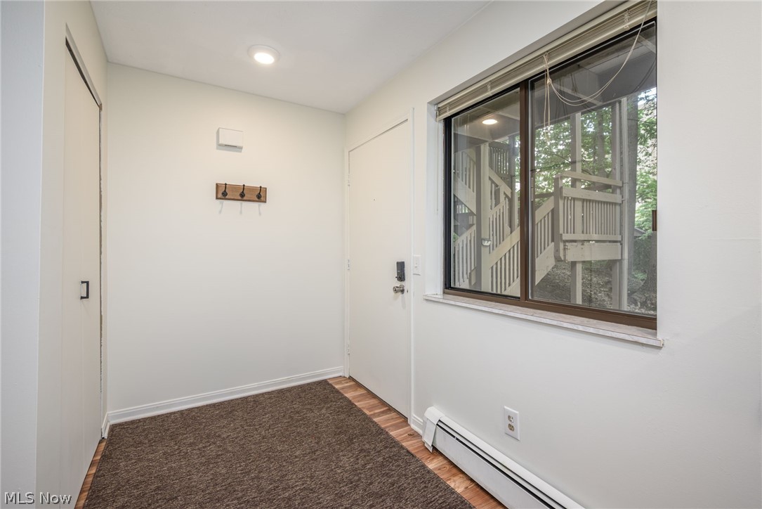 654 Meredith Lane Cuyahoga Falls OH 44223