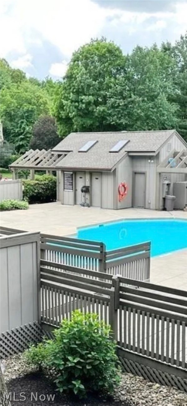 654 Meredith Lane Cuyahoga Falls OH 44223