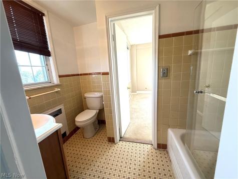 19015 Van Aken Boulevard Shaker Heights OH 44122