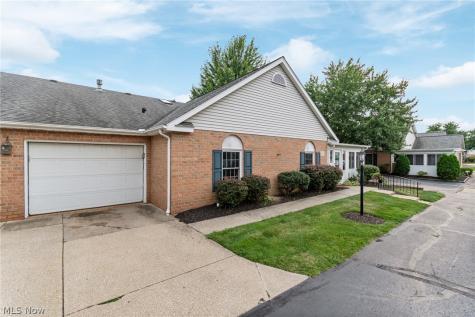 1530 Rhine River Road NW Uniontown OH 44685