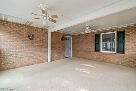 1530 Rhine River Road NW Uniontown OH 44685