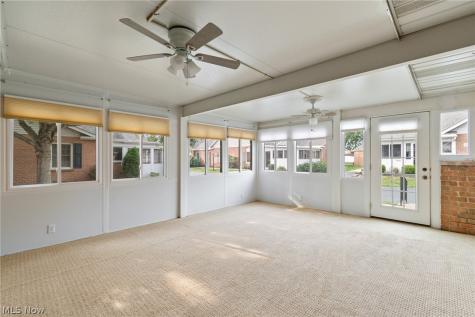 1530 Rhine River Road NW Uniontown OH 44685