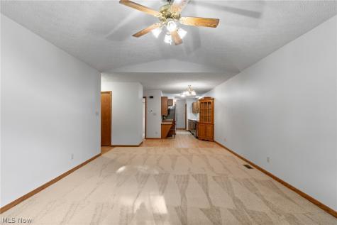 1530 Rhine River Road NW Uniontown OH 44685