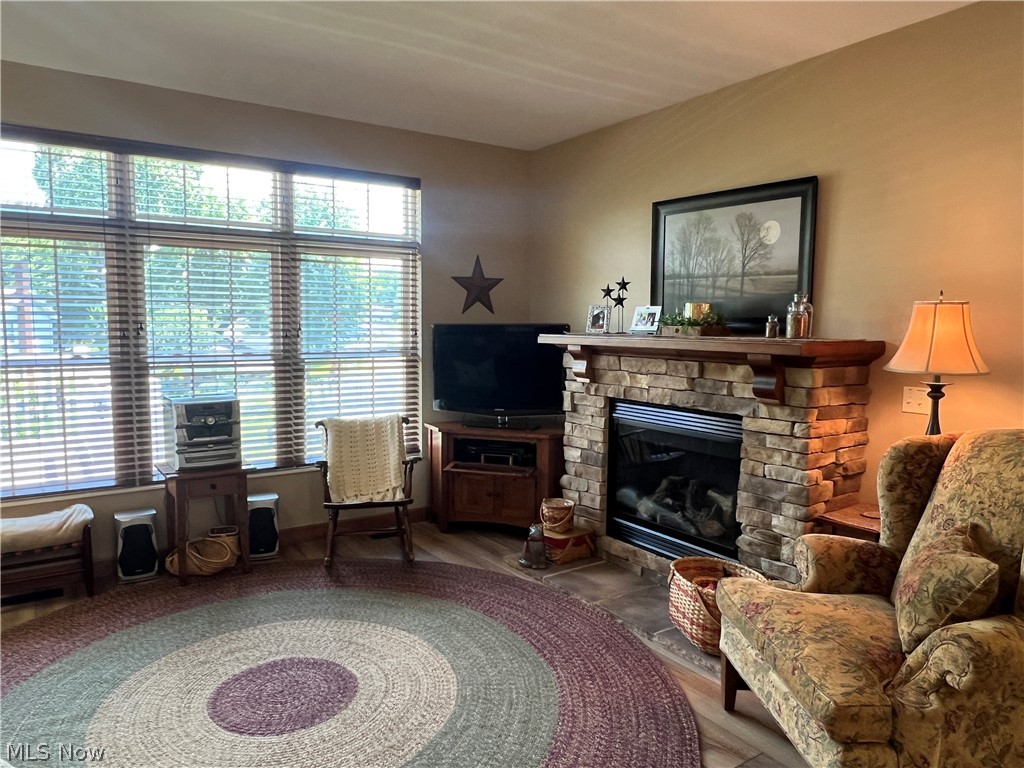 203 Heritage Crossing SE Sugarcreek OH 44681